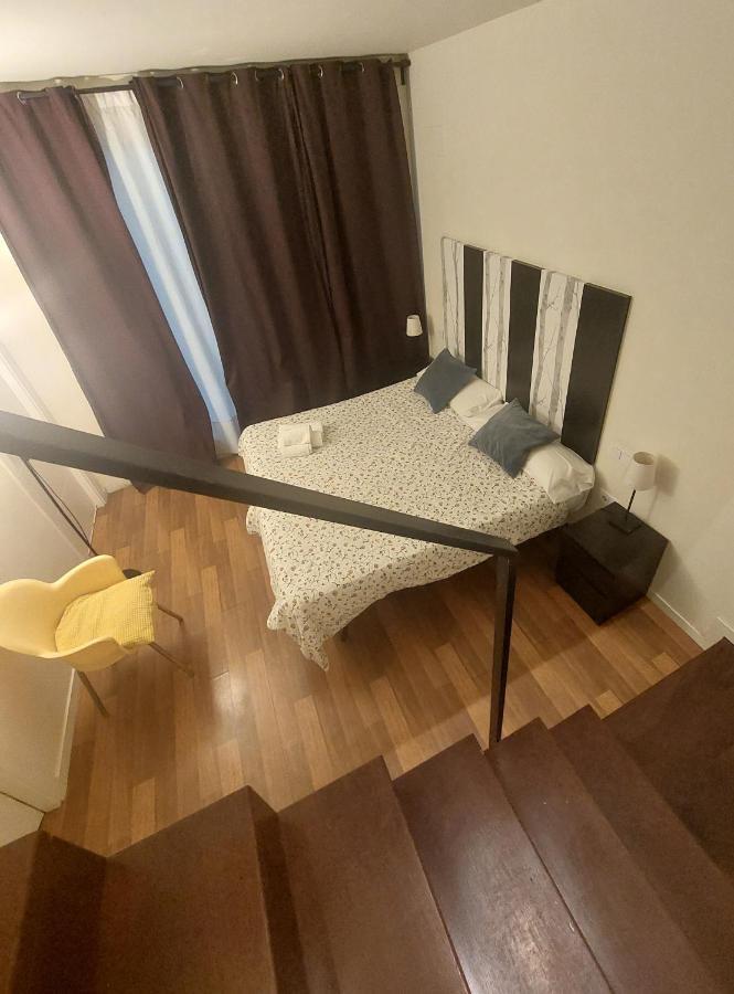 Apartamentos Murallas De Sevilla Luaran gambar