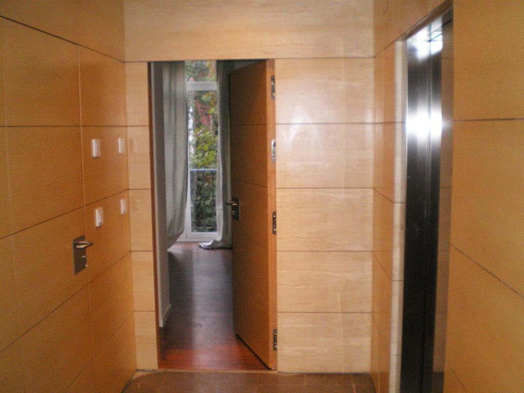 Apartamentos Murallas De Sevilla Luaran gambar