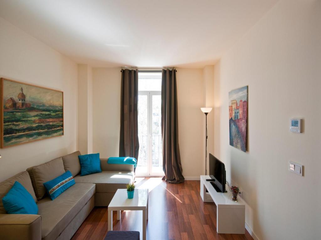 Apartamentos Murallas De Sevilla Luaran gambar